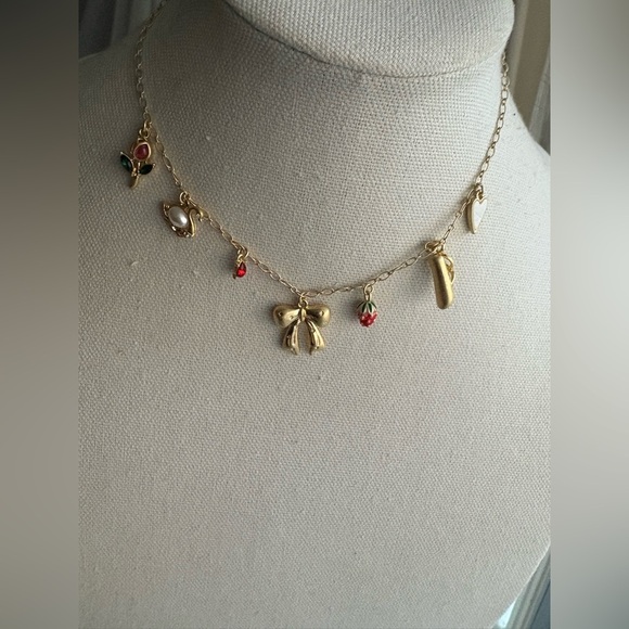 Free People 14k Gold Plated Rose Charm Necklace NWT - Picture 7 of 8